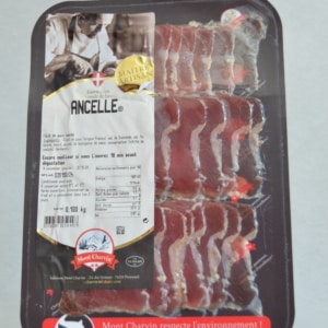 L'ancelle en tranches